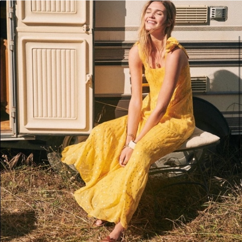 Sezane Sunlit Yellow Maxi Dress - Picture 4 of 16